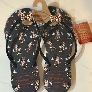 NEW Disney Havaianas Black & Red Minnie Mouse Flip Flops 11/12